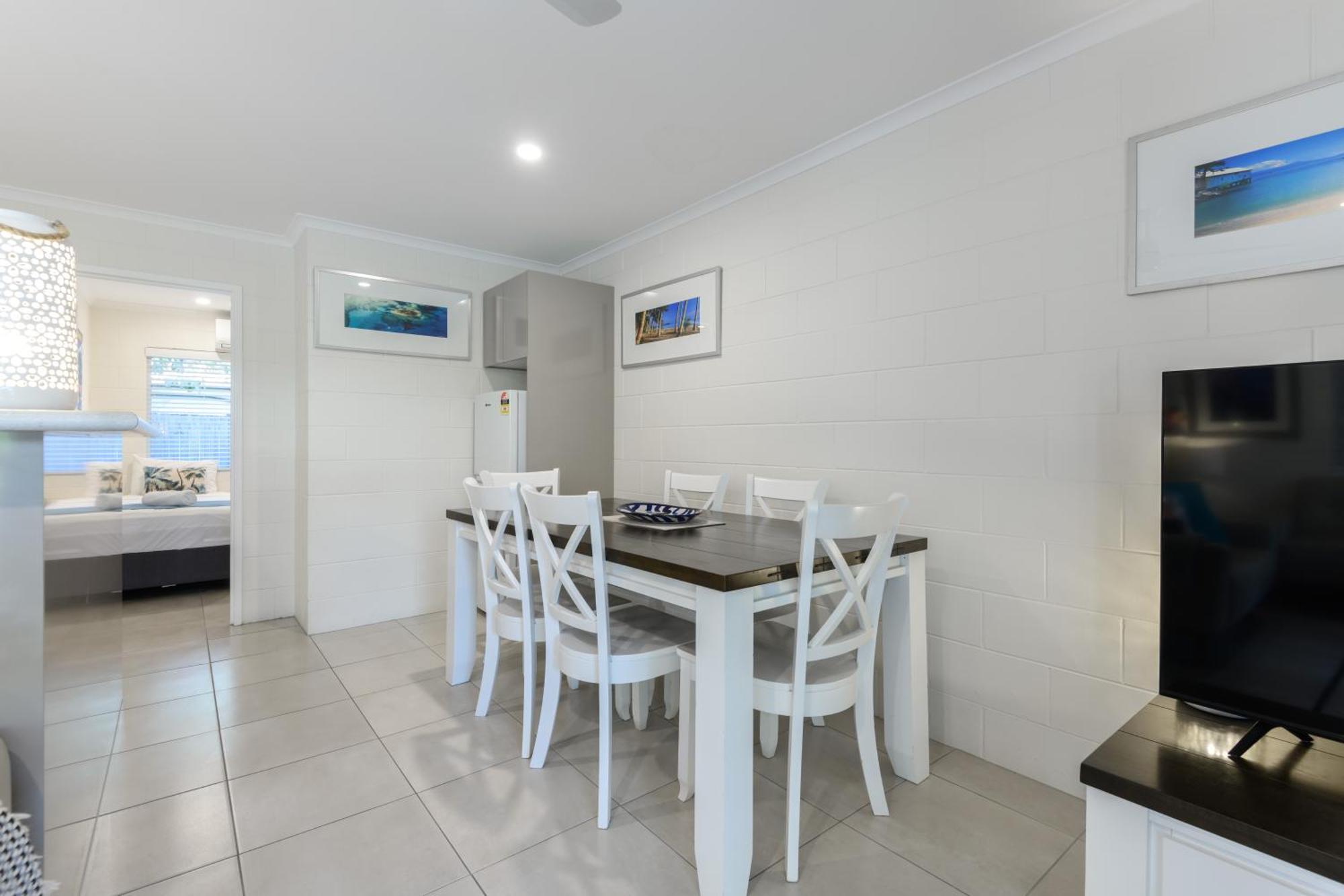 Lychee Tree Holiday Apartments Port Douglas Szoba fotó